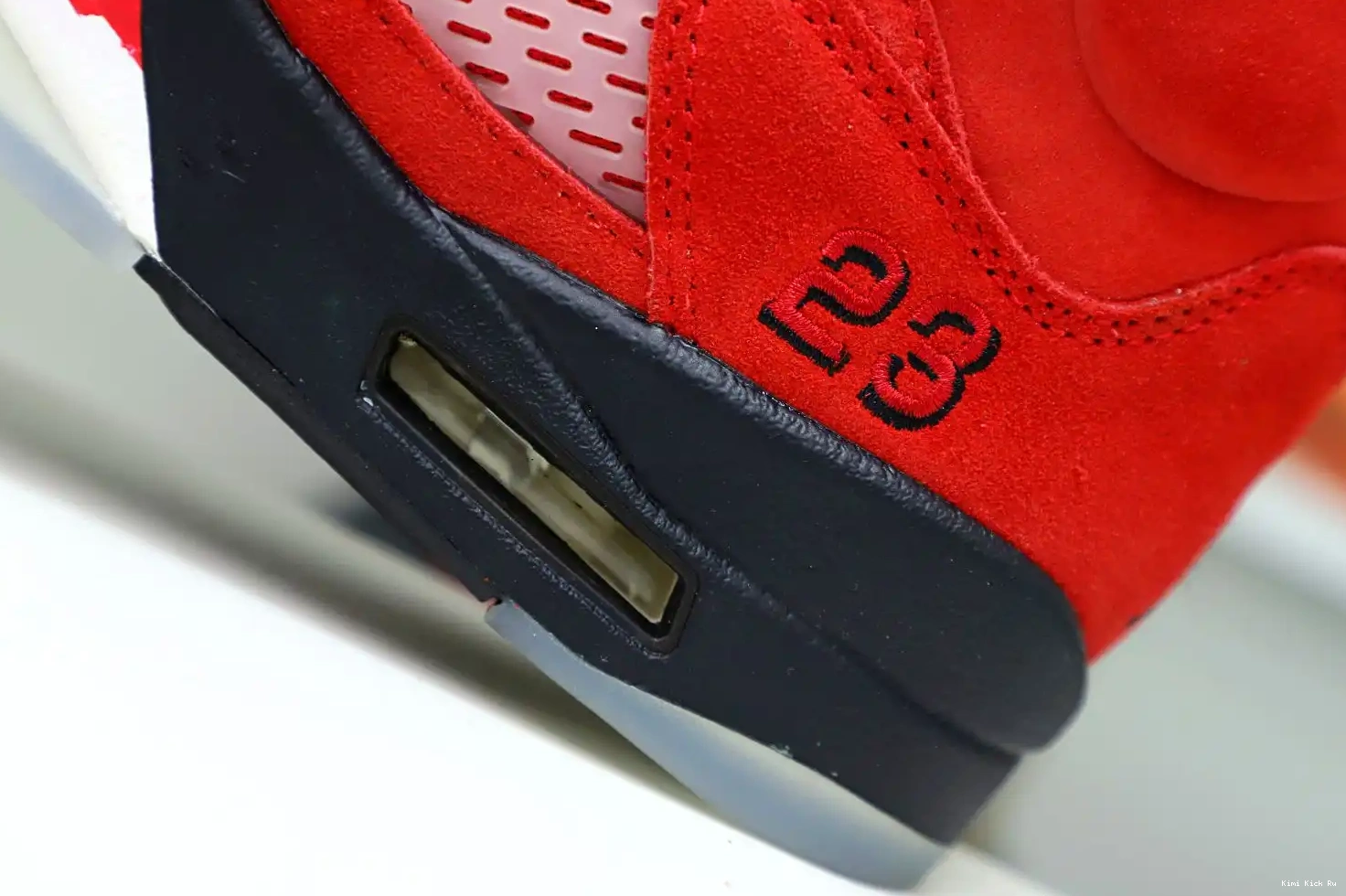 RAGING RETRO RED JORDAN AIR Kimikick SUEDE 5 BULL 0510